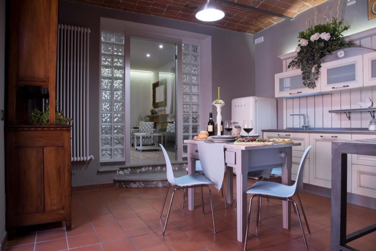Appartamento Vacanze / Holiday Flat Farfalle&Rossobarbera Montegrosso dʼAsti Εξωτερικό φωτογραφία